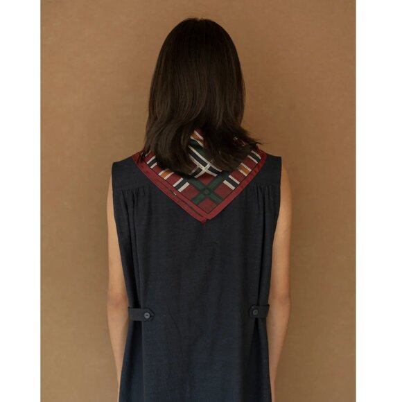 Runaway Bicycle brand V-neck Cotton Dress - Picture 7 of 9